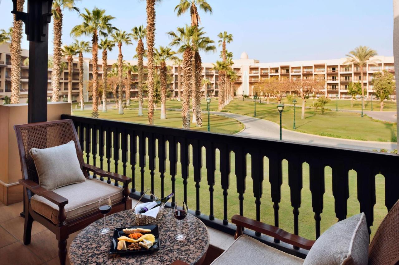 Hotel Marriott Mena House, Cairo Giza Esterno foto View from a suite
